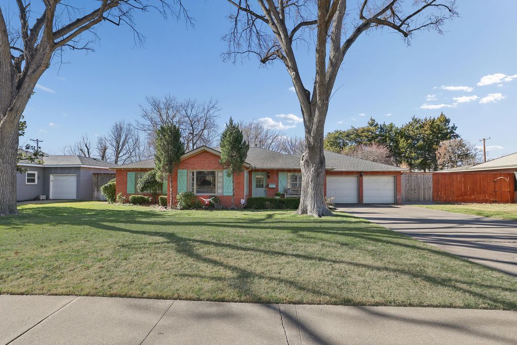 2610 S TRAVIS Street, Amarillo, TX 79109