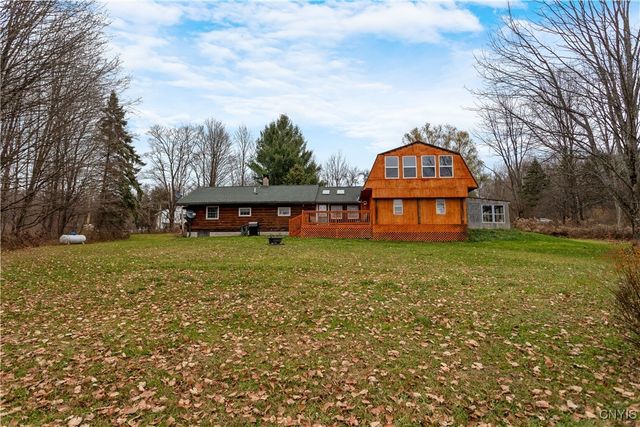 5472 Booth Road, Locke, NY 13092
