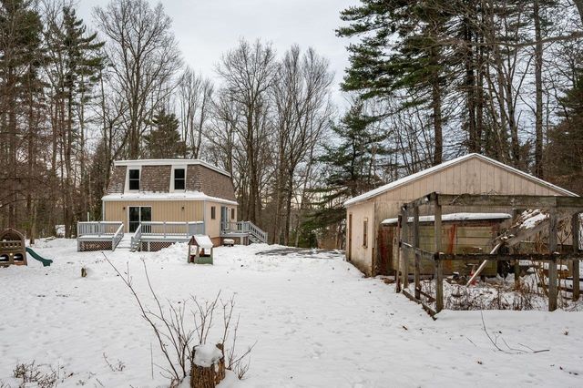87 Edgewater Drive, Barrington, NH 03825