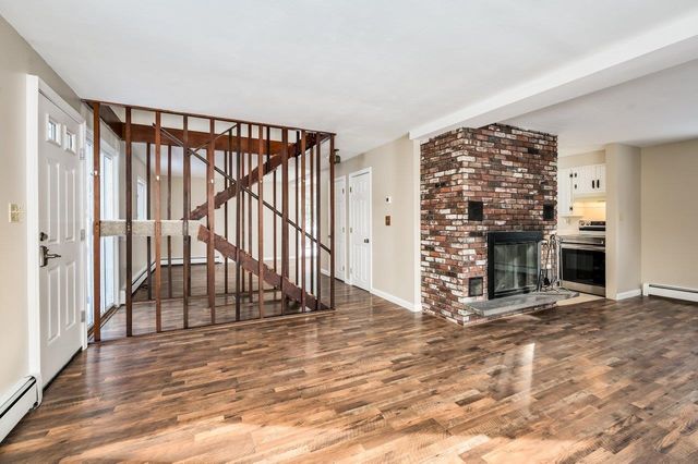 87 Edgewater Drive, Barrington, NH 03825