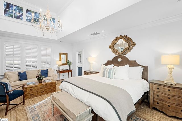225 W Faris Road, Greenville, SC 29605