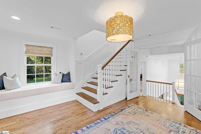 225 W Faris Road, Greenville, SC 29605