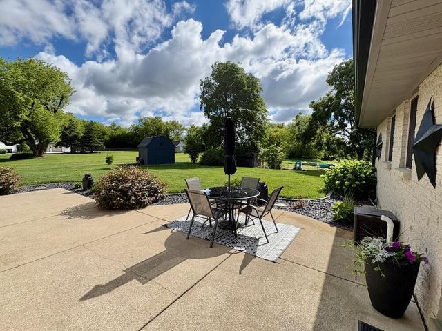 7410 S 68th STREET, Franklin, WI 53132