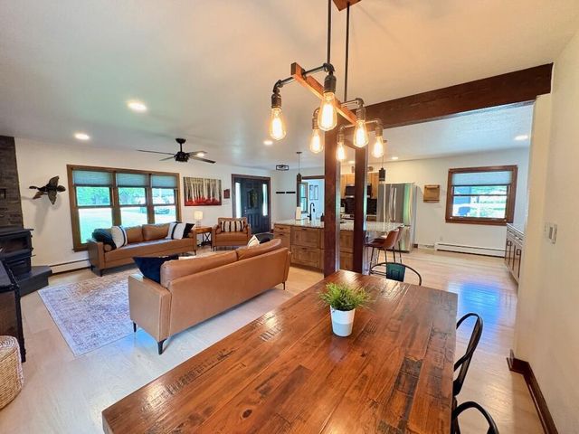 7410 S 68th STREET, Franklin, WI 53132
