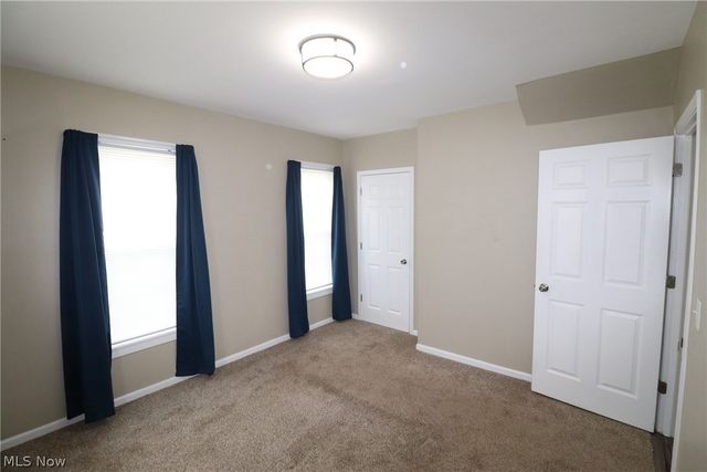 172 N Main Street, Creston, OH 44217