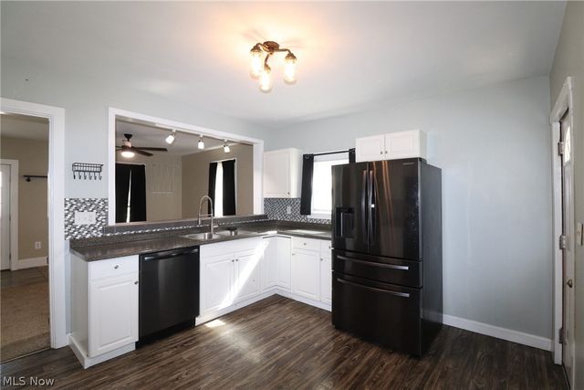 172 N Main Street, Creston, OH 44217