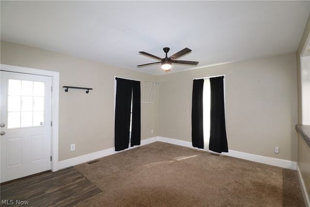 172 N Main Street, Creston, OH 44217