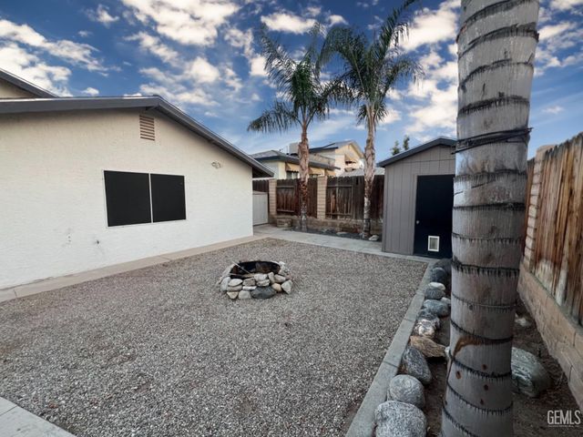 409 Sierra Street, Taft, CA 93268