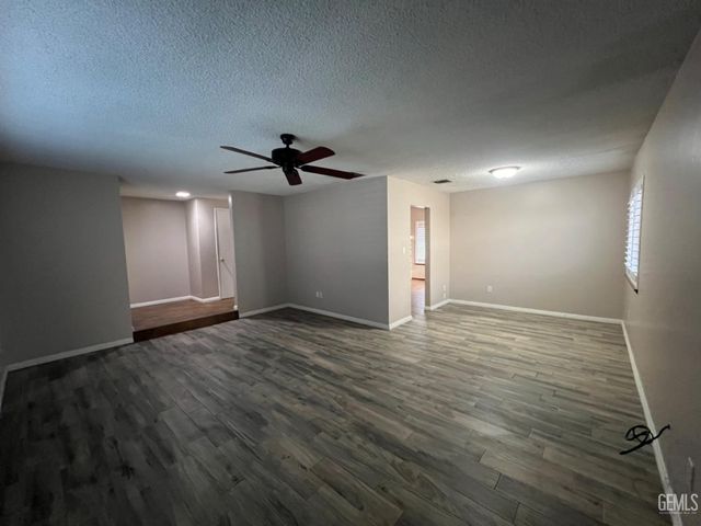 409 Sierra Street, Taft, CA 93268