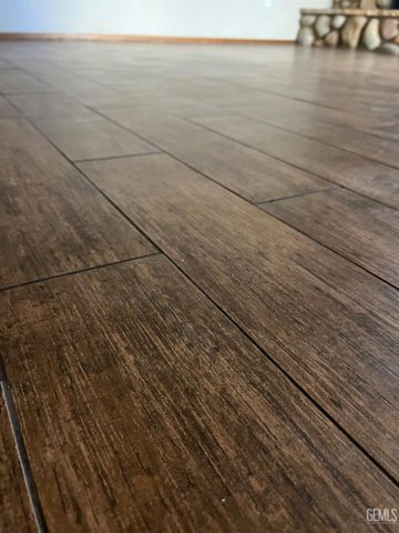 409 Sierra Street, Taft, CA 93268