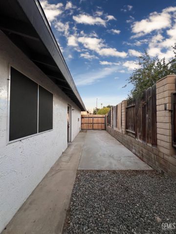 409 Sierra Street, Taft, CA 93268