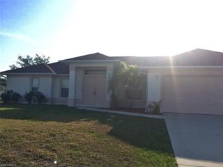 1031 NE 7th PL, Cape Coral, FL 33909
