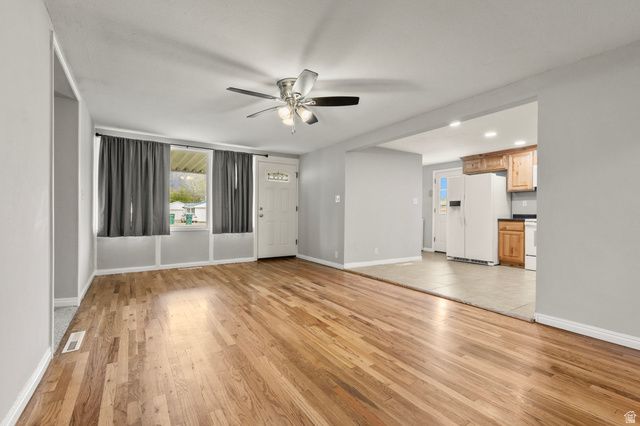 831 N VALERIA DR, Layton, UT 84041