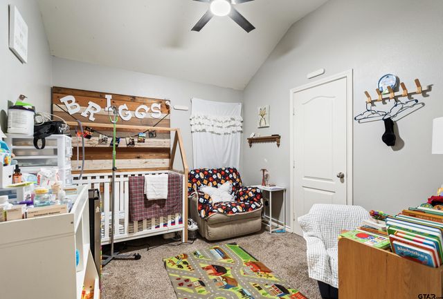 378 Molly Ln, Lindale, TX 75771