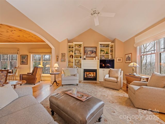 48 Hoosier Court, Lake Junaluska, NC 28745