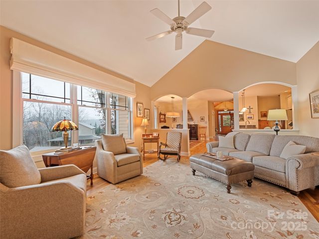 48 Hoosier Court, Lake Junaluska, NC 28745