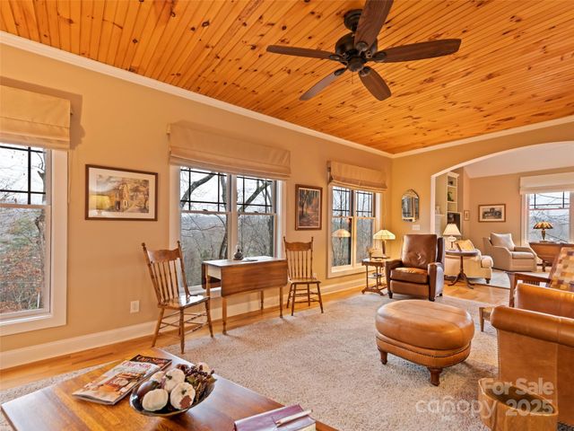 48 Hoosier Court, Lake Junaluska, NC 28745