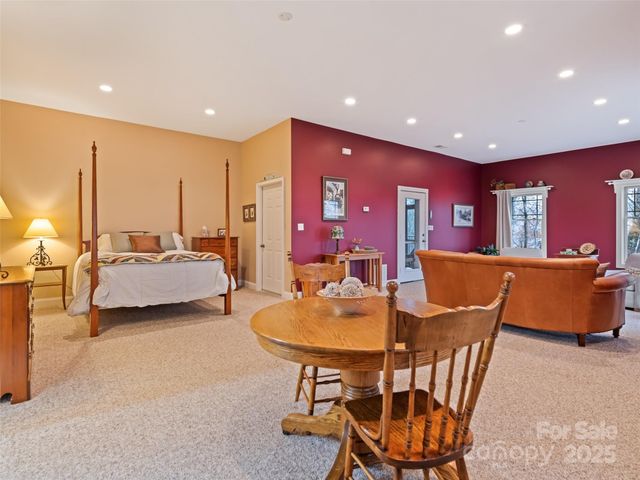 48 Hoosier Court, Lake Junaluska, NC 28745