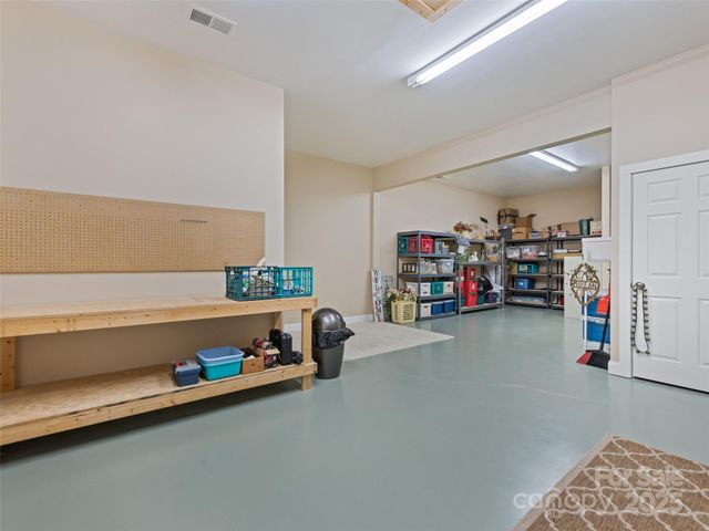 48 Hoosier Court, Lake Junaluska, NC 28745