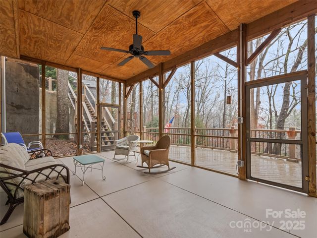 48 Hoosier Court, Lake Junaluska, NC 28745