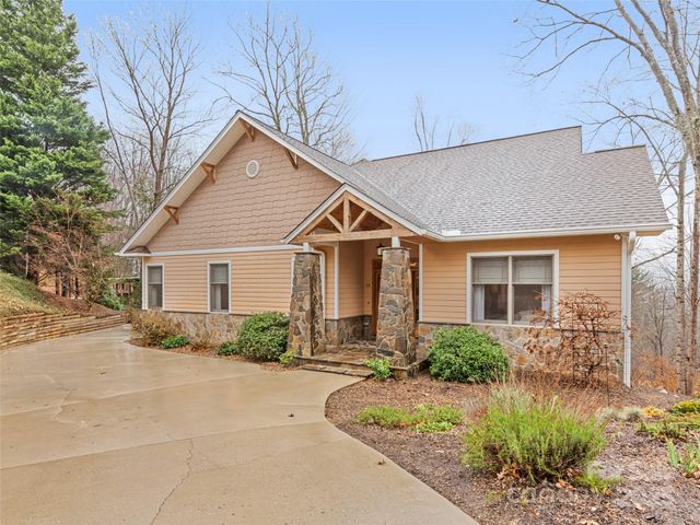 48 Hoosier Court, Lake Junaluska, NC 28745