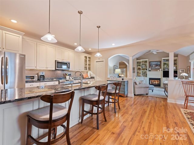 48 Hoosier Court, Lake Junaluska, NC 28745