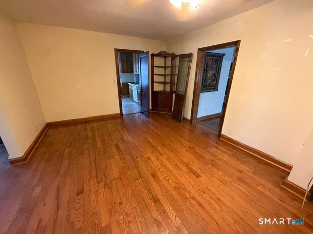 76 Waverly Place, Bridgeport, CT 06610