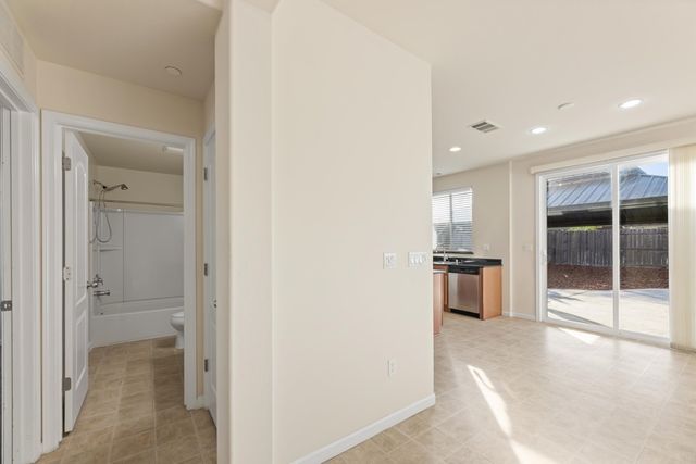 46 Sugarbush Ct, Oakley, CA 94561