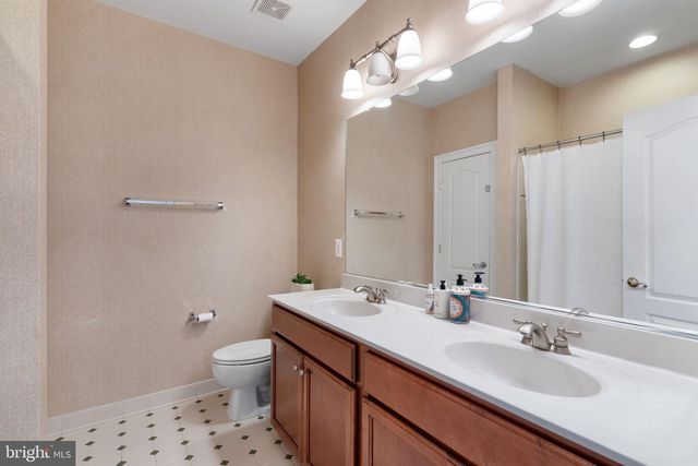 16328 LIMESTONE CT, Leesburg, VA 20176