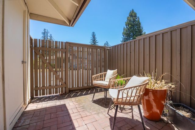 220 Castillion Terrace, Santa Cruz, CA 95060