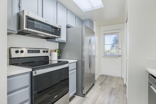 220 Castillion Terrace, Santa Cruz, CA 95060
