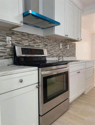 3925 MESA AVENUE, Sarasota, FL 34233