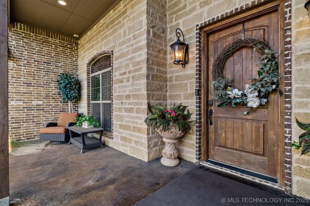 17 Tabernacle Drive, Calera, OK 74730