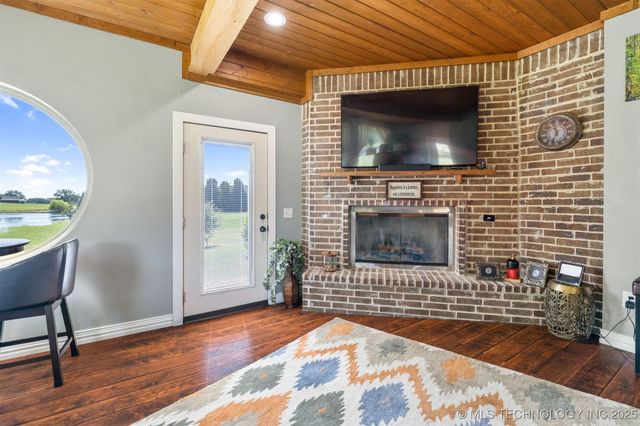 17 Tabernacle Drive, Calera, OK 74730