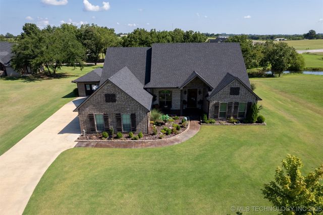 17 Tabernacle Drive, Calera, OK 74730