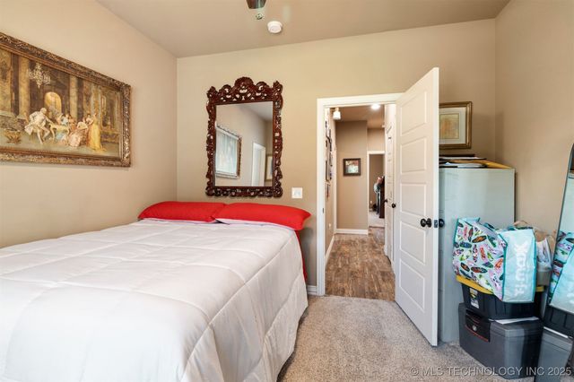 17 Tabernacle Drive, Calera, OK 74730