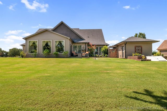 17 Tabernacle Drive, Calera, OK 74730