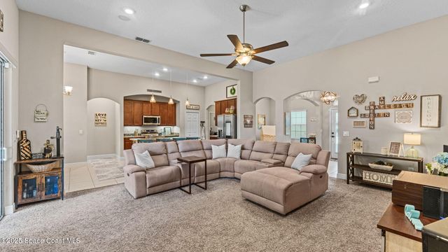 1106 Morgan Circle NE, Palm Bay, FL 32905