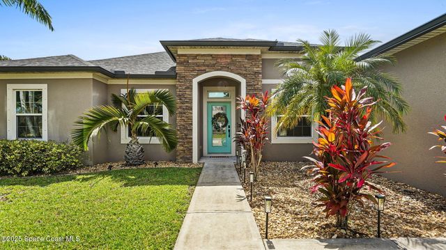 1106 Morgan Circle NE, Palm Bay, FL 32905