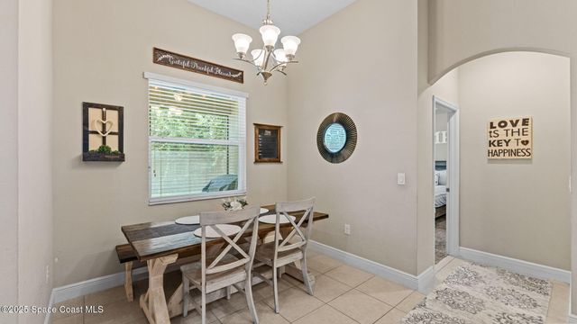 1106 Morgan Circle NE, Palm Bay, FL 32905