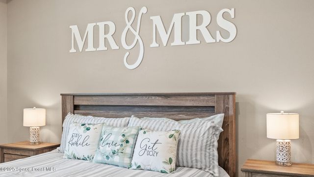 1106 Morgan Circle NE, Palm Bay, FL 32905