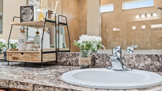 1106 Morgan Circle NE, Palm Bay, FL 32905