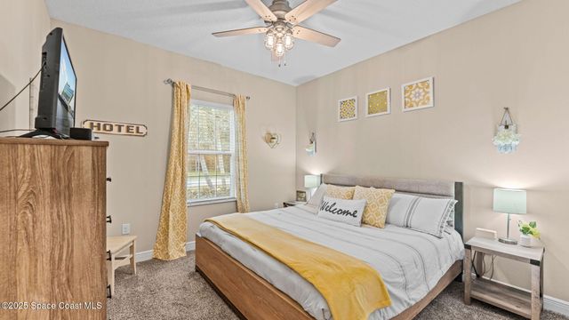 1106 Morgan Circle NE, Palm Bay, FL 32905