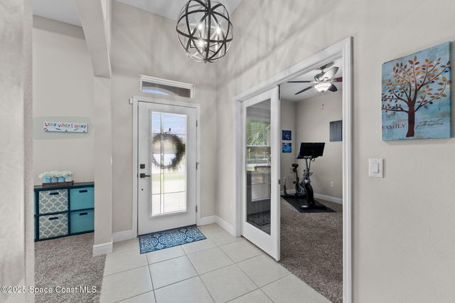 1106 Morgan Circle NE, Palm Bay, FL 32905