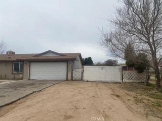 9286 Espada Avenue, Hesperia, CA 92345
