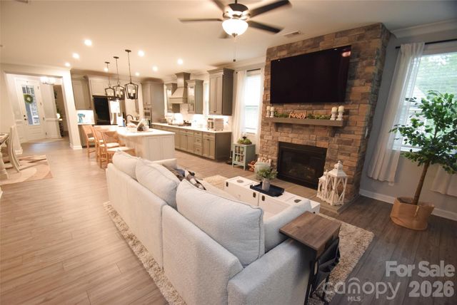 9654 Liberty Hill Drive 209, Mint Hill, NC 28227