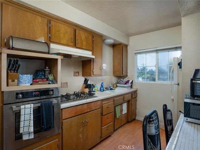 5126 W El Segundo Boulevard, Hawthorne, CA 90250