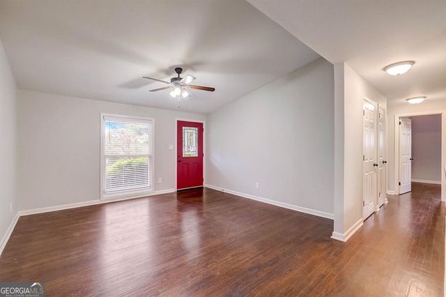 1801 LOCHLOMAND Lane SE, Smyrna, GA 30080