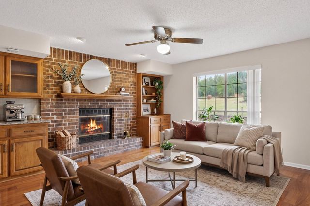 1003 Pier Branch RD, Dripping Springs, TX 78620