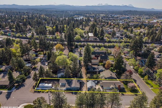 195 SE Roosevelt Avenue, Bend, OR 97702